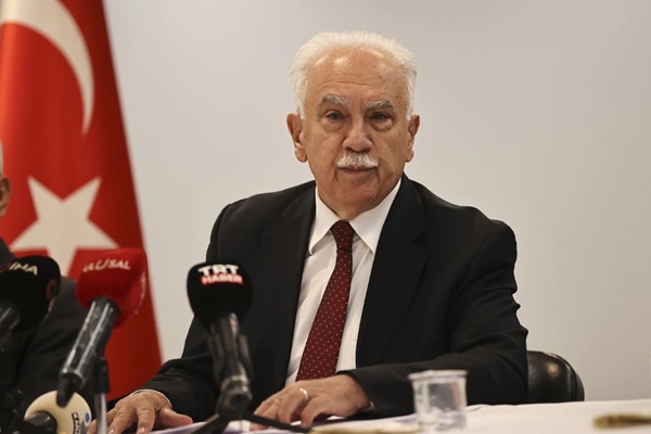 Vatan Partisi Genel Başkanı Perinçek'ten israil'e tepki