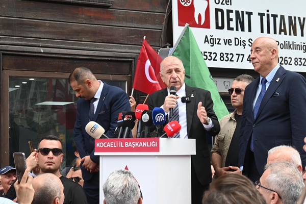 Ümit Özdağ - Kocaelide