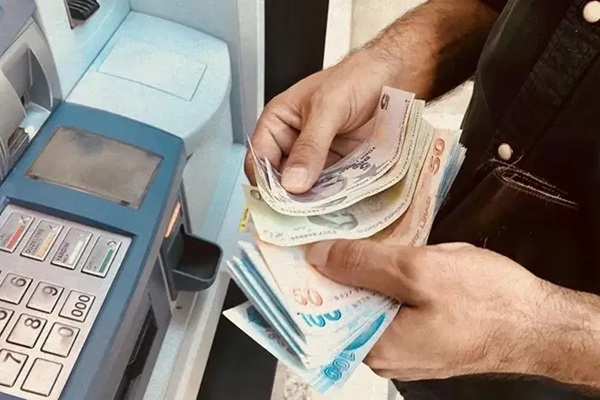 Baştan Aşağı Büyük Fiyasko