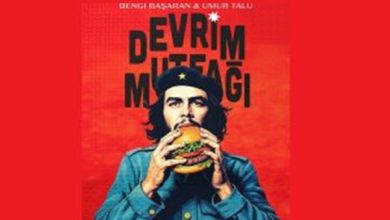 “Devrim Mutfağı” Kitabı Raflarda