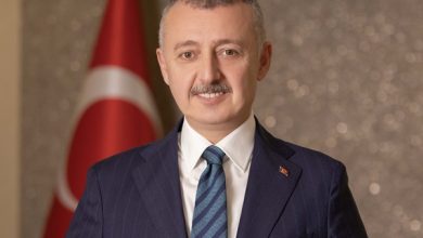 “Geleceğimiz Öğretmenlerimizin Yüreğinde Saklıdır”