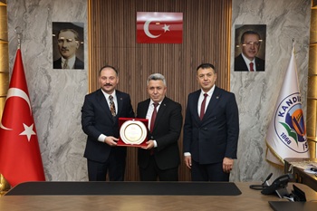 Küpçü’den Kandıra Belediye Başkanı Ölmez’e Nezaket Ziyareti