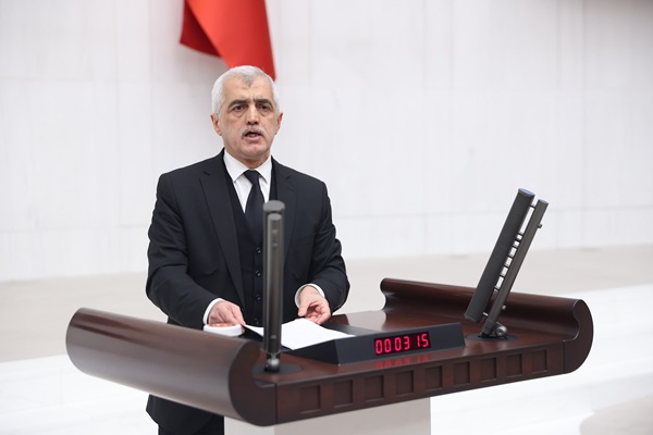 Ömer Faruk Gergerlioğlu DEM Parti Kocaeli Milletvekili