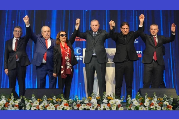 Seçmenin İradesini Yok Sayarak Seçimlerden Sonra Taraf Değiştirdiler