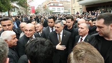 Çiftçiden Bakan Çiftçi'ye Protesto