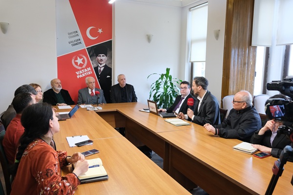 Doğu Perinçek - Vatan Partisi