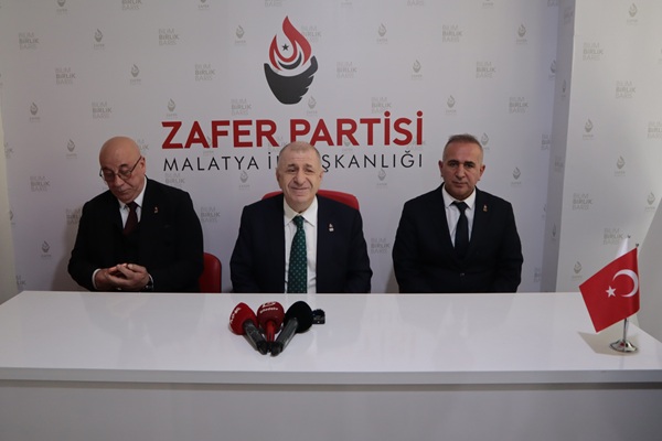 Özdağ, PKK Terörü Güney Azerbaycan'a Yayılmadan Müdahale Edilmesi Gerekiyor