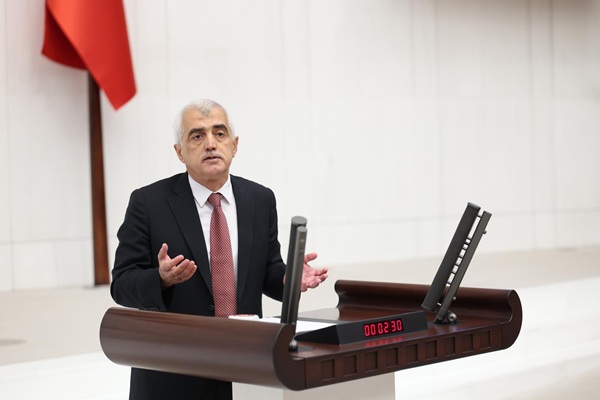 Gergerlioğlu: "Bankalar Esnafa Ortak oldu"